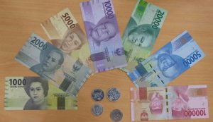 Gubernur BI Perkenalkan Uang Baru Di Wakatobi