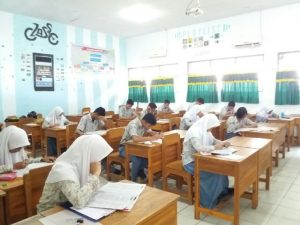Suasana Try Out Hari Pertama SMA 4 Kendari