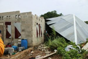 Dalam Hitungan  Detik,  6 Rumah Warga Rusak Diterjang Puting Beliung