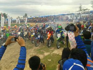Buka Kejurda Motocross, Wakil Bupati Ajak Generasi Muda Tidak Balapan Liar