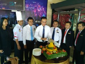 Sky Lounge Suasana Baru di Grand Clarion Hotel Kendari