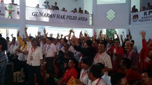 Debat Terbuka Paslon Bupati Kolut Berlangsung Damai