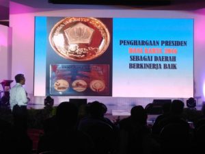 Nur Alam : “Hanya di Sultra Yang Berani Ekspose Kinerja Pimpinannya”