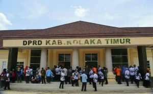 Kantornya Didemo, Satupun Anggota DPRD Tak Ada di Tempat