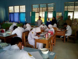 Persiapkan Hadapi Dunia Kerja, Siswa SMK TH Kendari Ikuti UKK