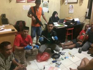 Polsek Kemaraya Bekuk Bandar Narkoba di Jl. Beruang, Tipulu Kendari