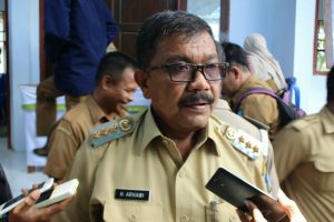 Bupati Wakatobi Kecewa dengan Kinerja Pejabatnya