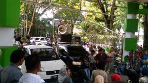 Pedagang PSW Desak Kasat Pol PP Gusur Pasar Panjang