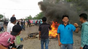 Ratusan Mahasiswa Demo Tolak  Kebijakan Pemkot Kendari