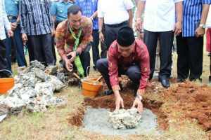 Resmi Ditetapkan Kampus UMW, Mendikbud Letakkan Batu Pertama
