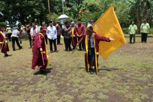 Ke Situs Sejarah, Rombongan Kemendikbud di Sambut Tarian Perang