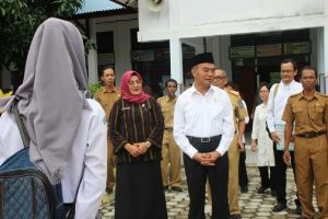 Ketahuan Bocor kan Soal UN, Guru Diancam Dipecat