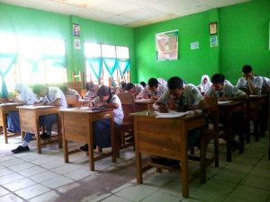 229 Siswa SMA Kartika Laksanakan UNPK