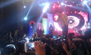 Konser Jamrud Kisruh, Nur Alam Turut Arahkan Evakuasi Puluhan Perempuan yang Terjepit dan Pingsan