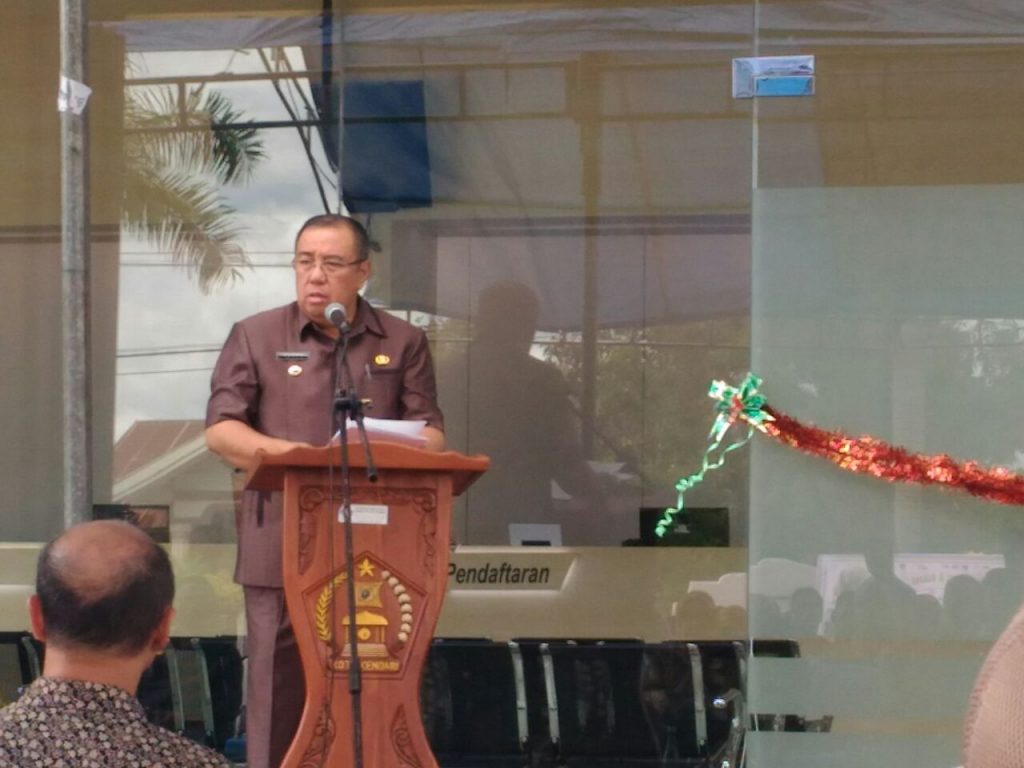 Resmikan Klinik Swasta, Asrun Himbau Masyarakat Hindari Penyakit “Alergi Dokter”