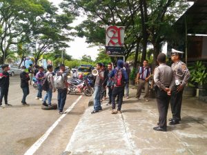 Lahan Parkir Dianggap Menghambat Arus Lalulintas, Resto Kopkit dan Bangi Kopi di Demo Warga