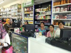 Warna-warni “Grand Opening” New Beauty, dari Kompetisi Cukur Rambut Hingga Hadiah Jutaan Rupiah