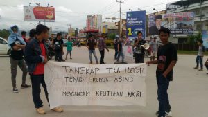 Terkait TKA Ilegal, Puluhan Mahasiswa Kembali Soroti Kantor Imigrasi Kendari