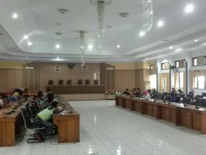 Diduga Terlibat Korupsi, Mahasiswa Demo Kadisdikbud Sultra Segera Dicopot