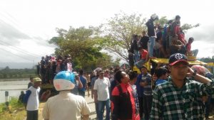 Ribuan Masyarakat Koltim Kritisi Kepemimpinan Tony