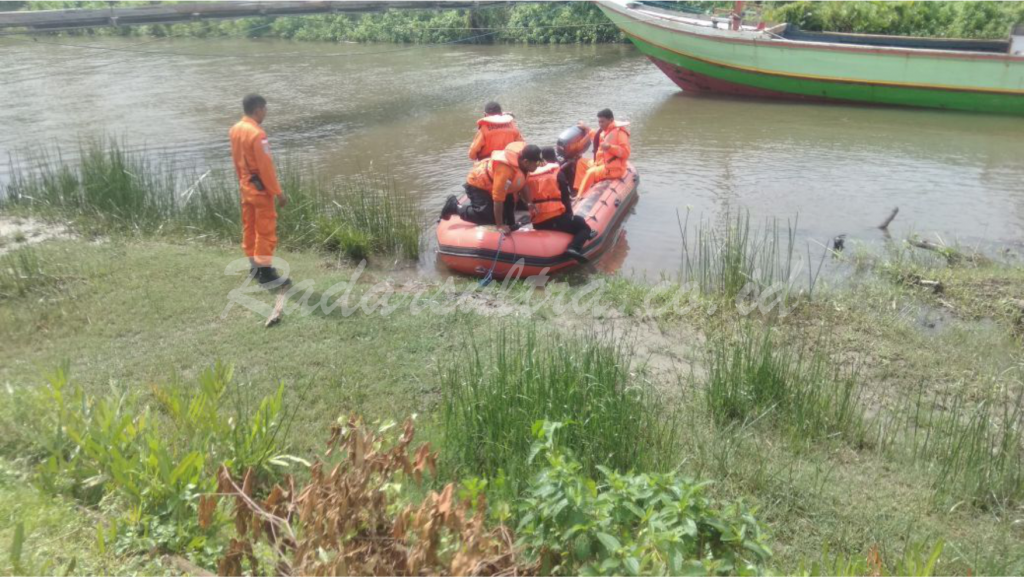 Bocah 10 Tahun Hilang Di Sungai Tamboli, Pakaian dan Sandal Korban Ditemukan di Tepi Sungai