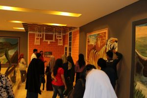 Sensasi Jungkir Balik & 3D Trick Art Studio Kendari