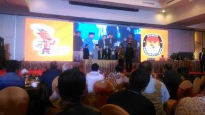 Pengundian Nomor Urut Cagub Sultra Bernuansa Sulap