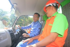 DLHK Kota Kendari Dapat Tambahan Mobil Pengangkut Sampah