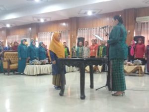 Sri Lestari Sulkarnain Resmi Jabat Ketua TP PKK Kota Kendari