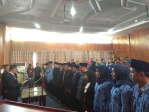 13 Pejabat Fungsional Pengawas Lingkup Pemkot Kendari Resmi Dilantik
