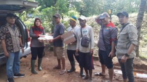 PPK Rumah Swadaya Sultra Salurkan Bantuan Korban Banjir di Konawe