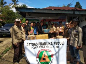 Pramuka Sultra Salurkan Bantuan ke Korban Banjir
