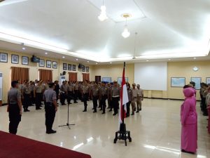 632 Anggota Polri dan PNS Polri Polda Sultra Naik Pangkat