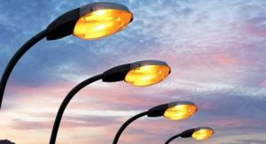 Pemkot Kendari Pasang Ribuan Lampu Jalan