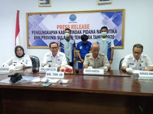 BNNP Sultra Tangkap Pemilik 406 Gram Sabu-sabu, Pelaku Mengaku Jaringan Lapas