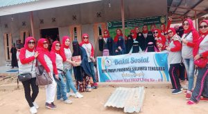 Syukuran HUT ke 45, IWAPI Sultra Kunjungi Pondok Pesantren