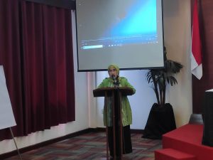 Dinas Perpustakaan dan Kearsipan Kota Kendari Beri Bimtek Ketenaga Kearsipan