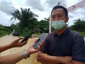Peningkatan Jalan Lingkungan, Berdampak Positif Bagi Warga Kelurahan Watulondo