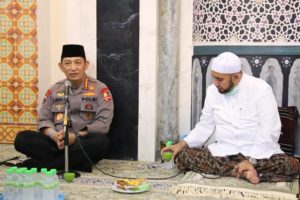 Silaturahmi Kapolri dan Habib Syech Bahas Upaya Pemutusan Mata Rantai Covid-19