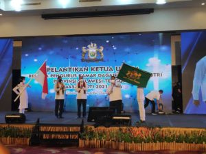 Ketum Kadin Indonesia Resmi Lantik Pengurus Kadin Sultra