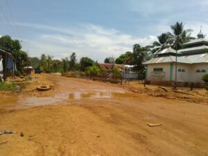 Jalan di Blok Mandiodo Rusak Akibat Aktifitas Tambang