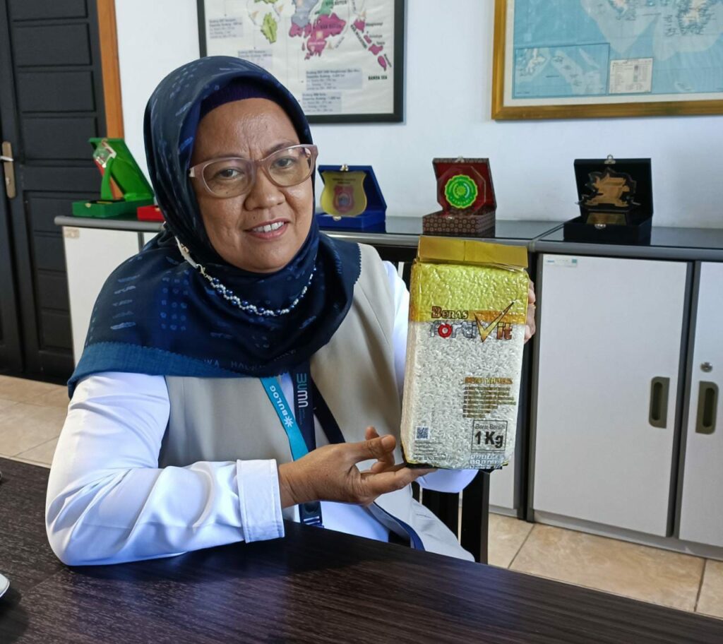 Masyarakat Sultra Kini Bisa Dapat Beras Bervitamin dari Perum Bulog
