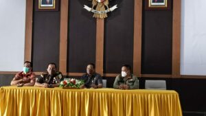 Tiga Tersangka Kasus Korupsi Pengalihan Aset Tanah UHO Resmi Ditahan Kejati Sultra