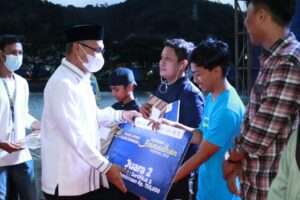 Wali Kota Kendari Serahkan Piagam Juara Lomba Kendari Festival Ramadan, Berikut Daftar Juara
