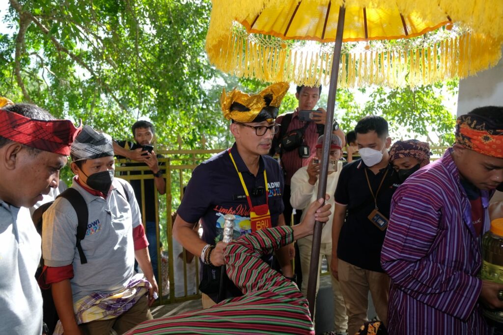 Sandiaga Uno: Pesona Benteng Wolio Berpotensi Membuka Lapangan Kerja Melalui Pemberdayaan Warga Sekitar