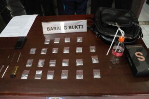 Polisi Amankan 22 Sachet Sabu dari  Perempuan Pengedar di Kendari