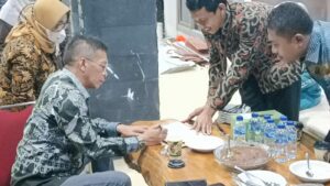 Usai Didata, Ketua DPRD Sultra Ajak Masyarakat Ikut Berpartisipasi Sukseskan Pendataan Regsosek 2022