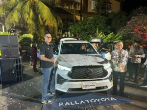 Kalla Toyota Luncurkan Kendaraan Hybrid Sistem Yaitu All New Kijang Innova Zenix Di Sultra