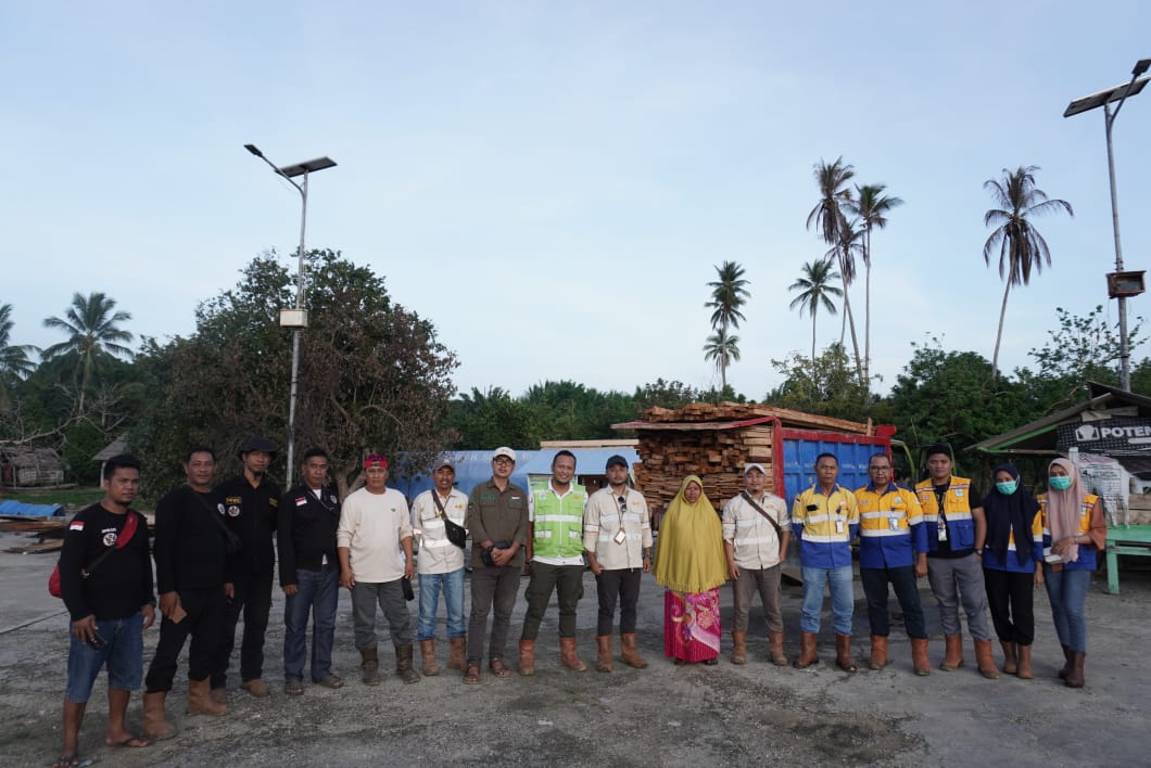 GKP, TMP dan PPWS Beri Bantuan Korban Kebakaran di Sawapatani