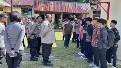 Biro SDM Polda Sultra Sosialisasi Penerimaan Anggota Polri 2023 ke Masyarakat Pesisir Soropia